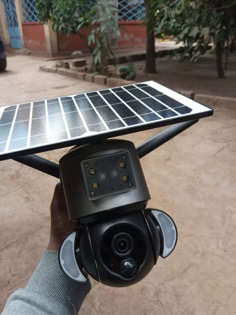 Solar battery powered Floodlight cctv camera